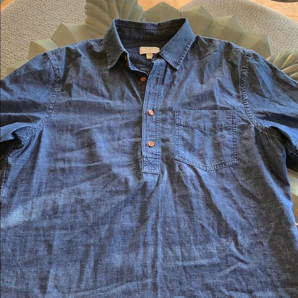 Beautiful club Monaco short sleeve button down